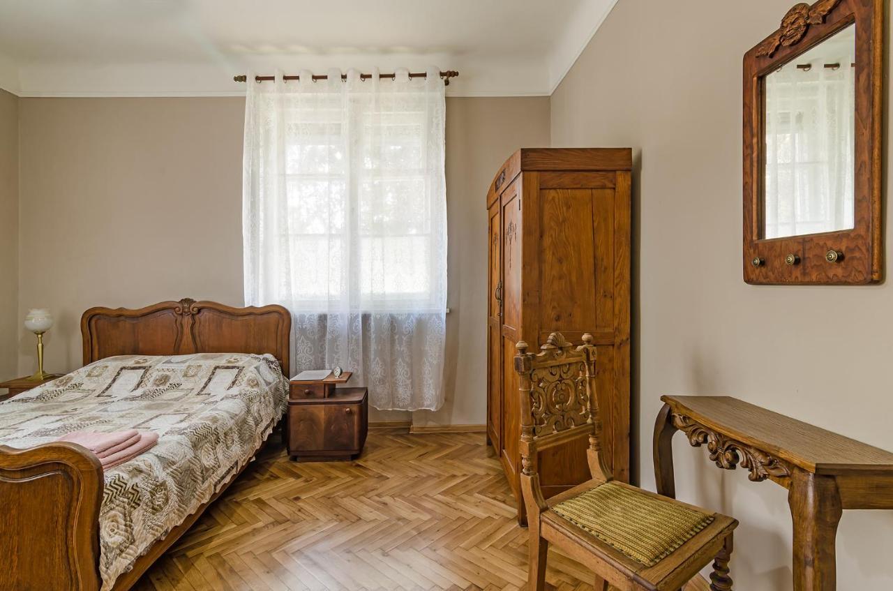 Appartement Апартамент Жасмин à Varna Extérieur photo